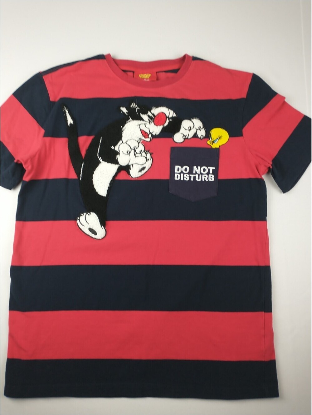 vintage looney tunes shirt, Sylvester "Do Not Disturb",  Size M, Red/Blue Stripe